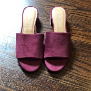 NWT Mules